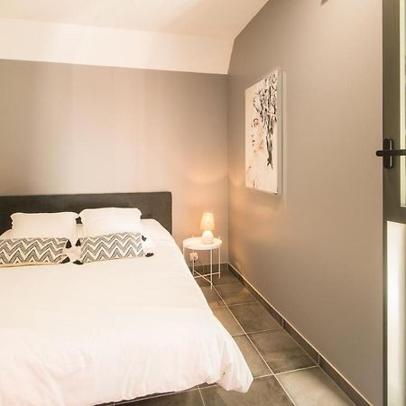 Le Coin Cosy Avec Balcon Terrasse Parking Prive Et Linge De Lit Compris Lägenhet Sarlat-la-Canéda Exteriör bild